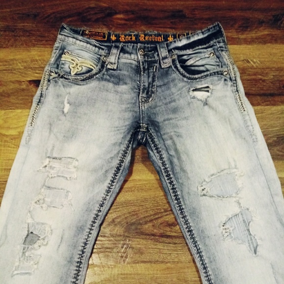 💙JUST IN💙NEW Rock Revival Jeans👖✔ out my Closet - Picture 3 of 4